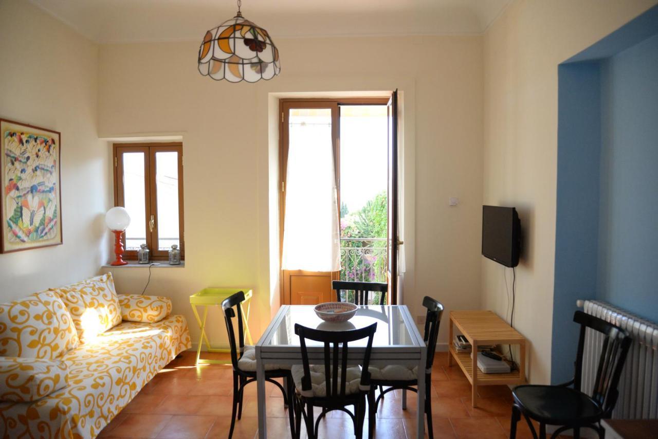 Casa Naumachie Relax In A Safe And Wonderful Place 타오르미나 외부 사진